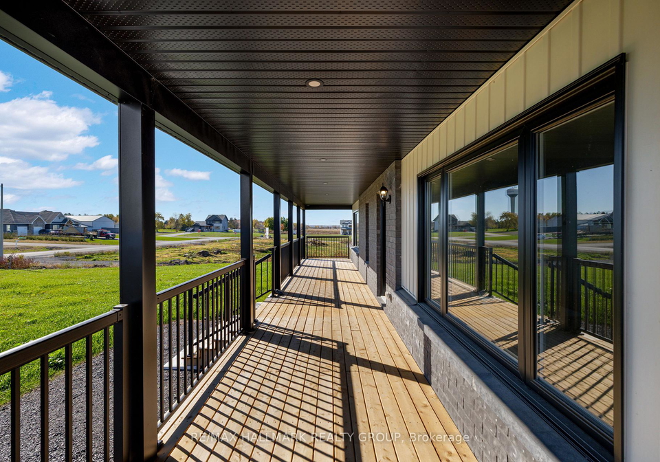 208-trudeau-crescent-russell-ontario-x12571672