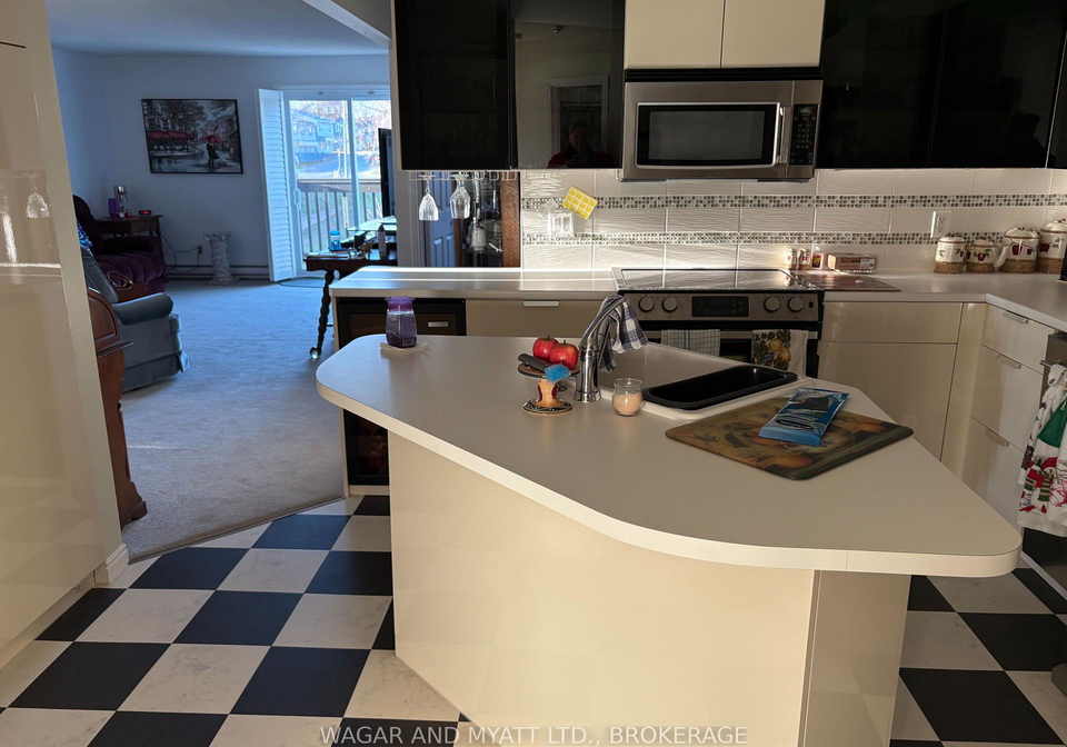 7-centre-street-greater-napanee-ontario-x12572146