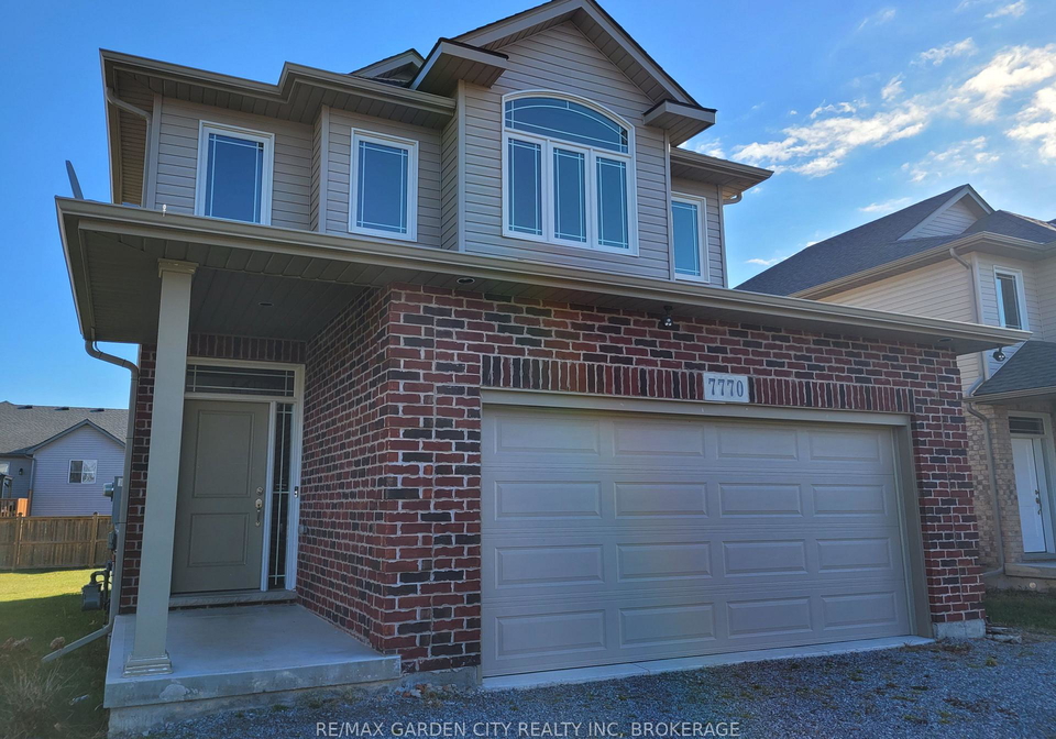 7770-hanniwell-street-niagara-falls-ontario-x12572236