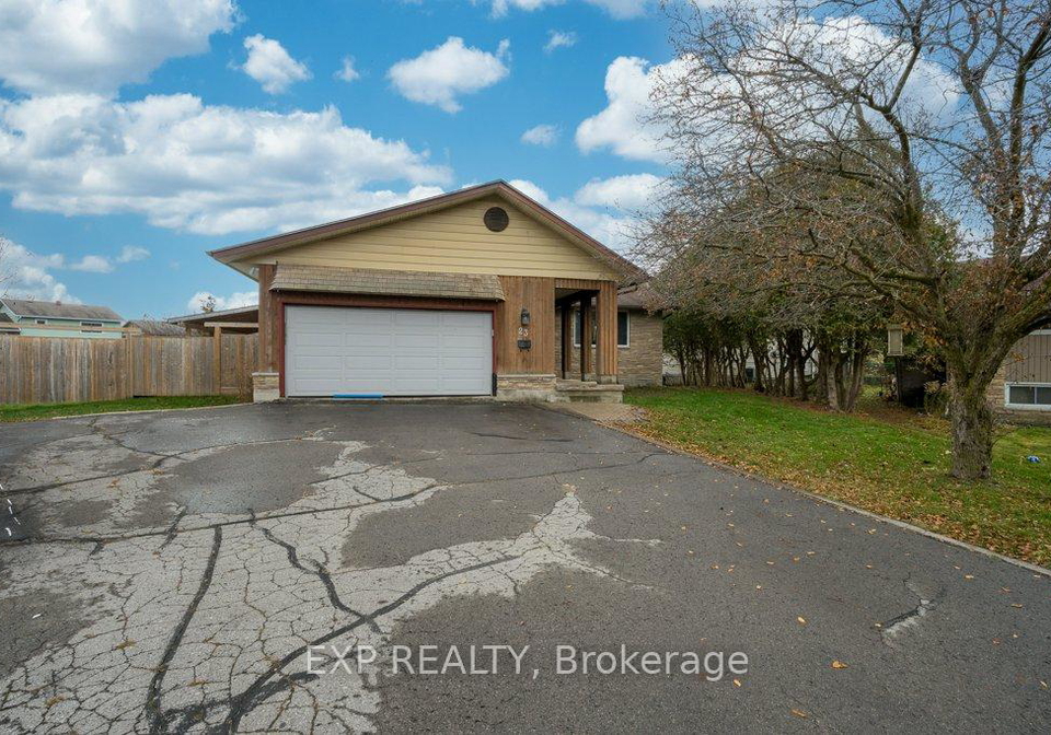 23-panelas-crescent-quinte-west-ontario-x12572404