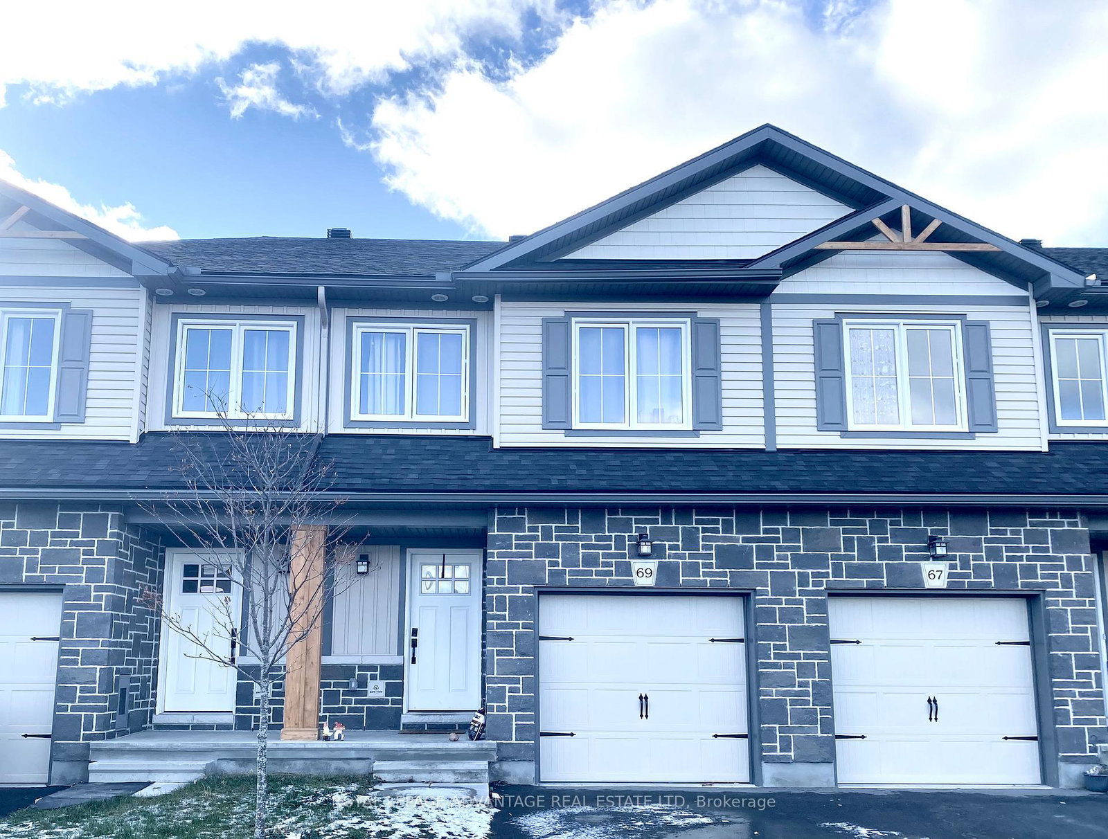 69-whitcomb-crescent-smiths-falls-ontario-x12572418