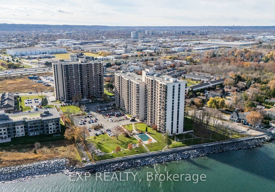 500-green-road-hamilton-ontario-x12572446