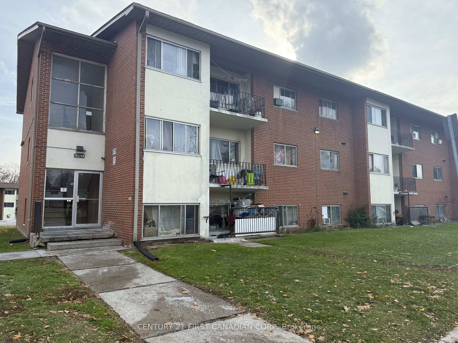 1170-hamilton-road-london-east-ontario-x12572570