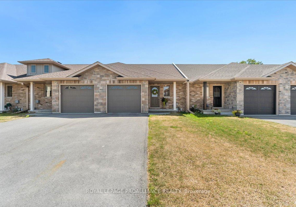 39-hillside-meadow-drive-quinte-west-ontario-x12572676
