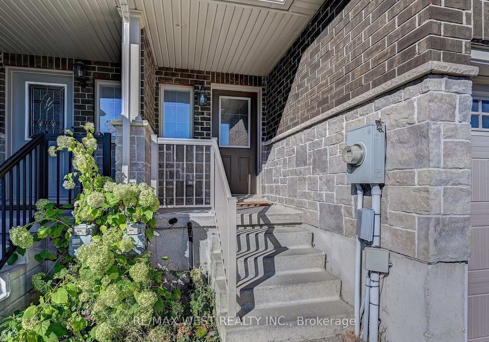 21-machado-street-kitchener-ontario-x12573050