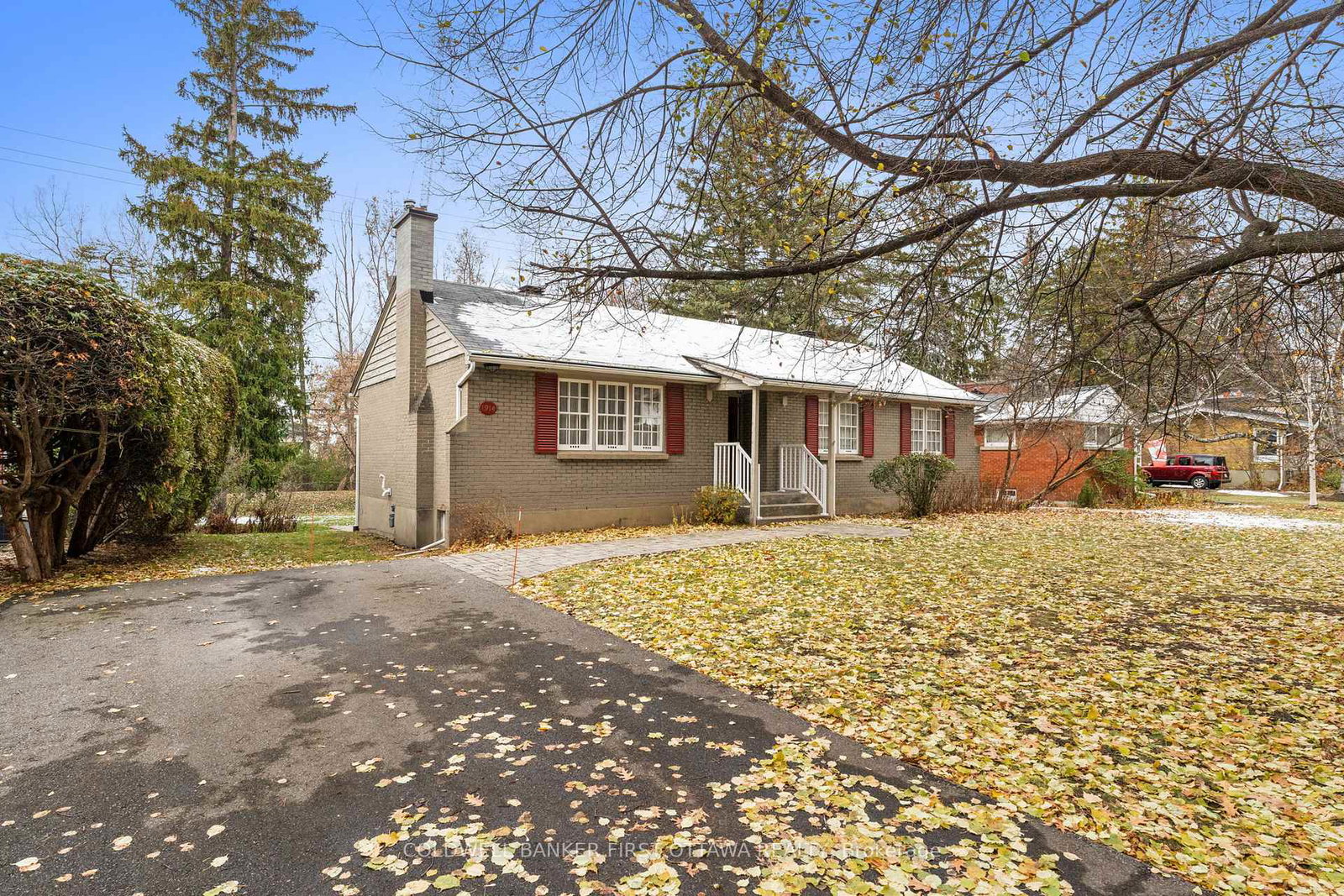1914-norwood-avenue-ottawa-ontario-x12573242