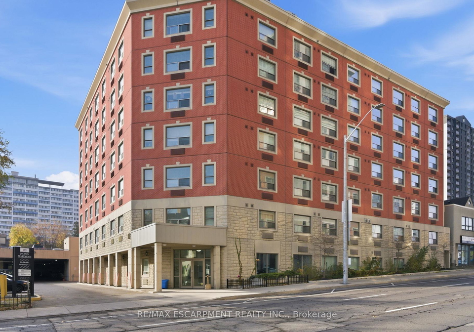 149-main-street-w-hamilton-ontario-x12573326