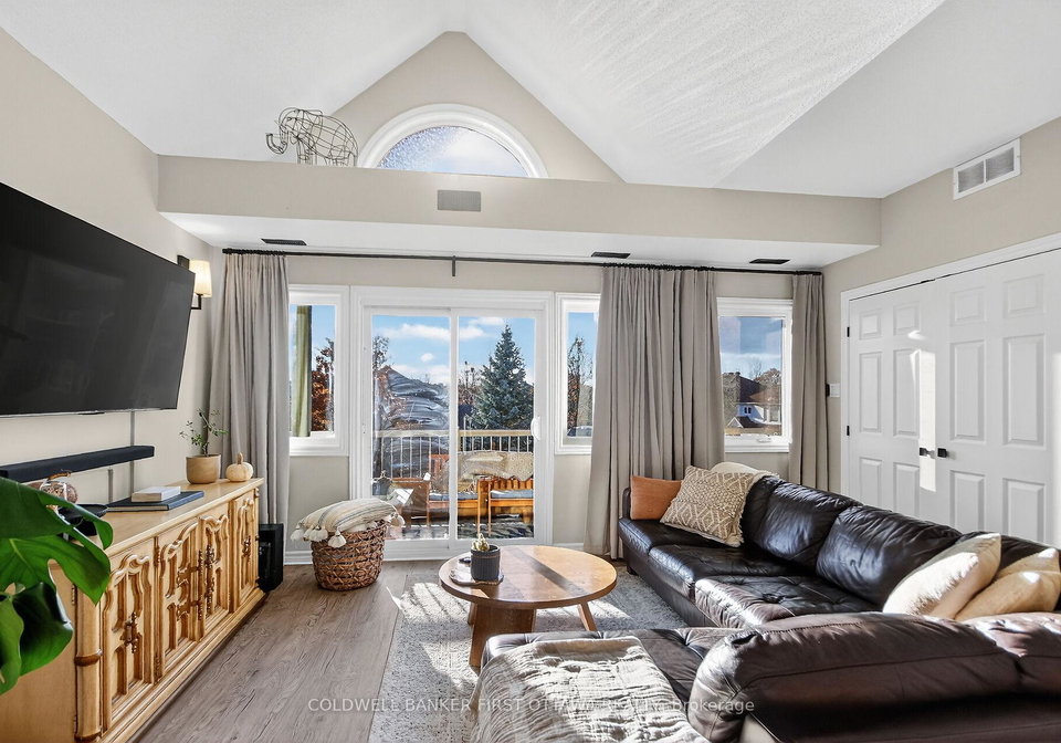 137-oldfield-drive-ottawa-ontario-x12573592