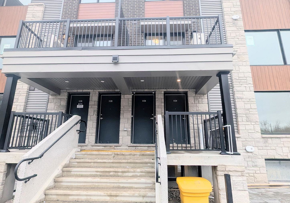 1124-creekway-private-kanata-ontario-x12573686