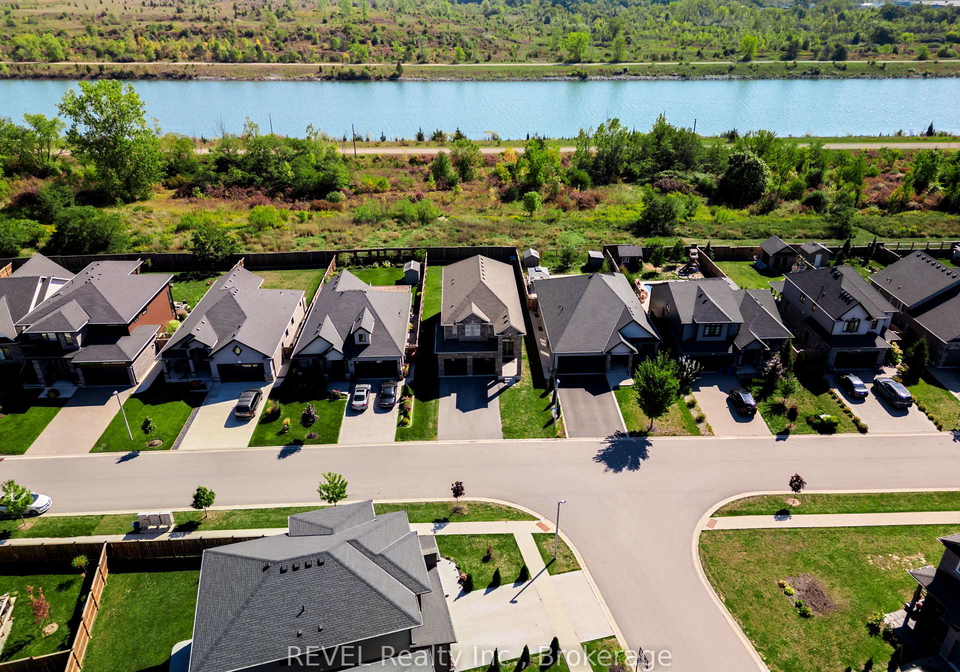 202-viger-drive-welland-ontario-x12573790