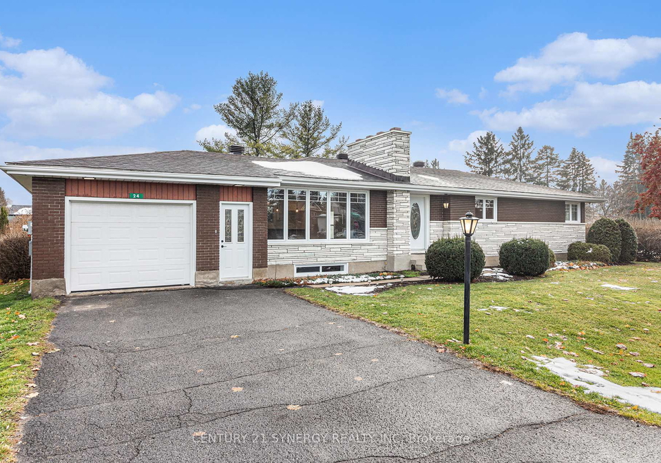 24-champagne-street-w-north-stormont-ontario-x12574030