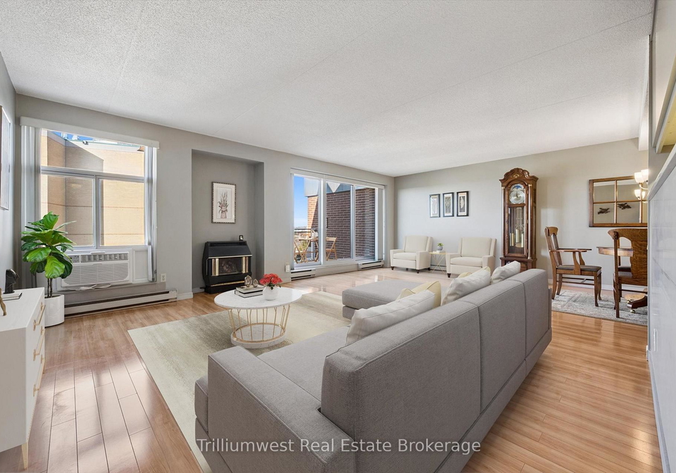 8-christopher-court-guelph-ontario-x12574354