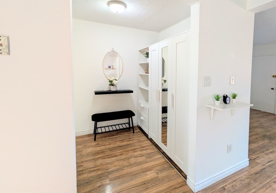 63-fonthill-road-hamilton-ontario-x12574452
