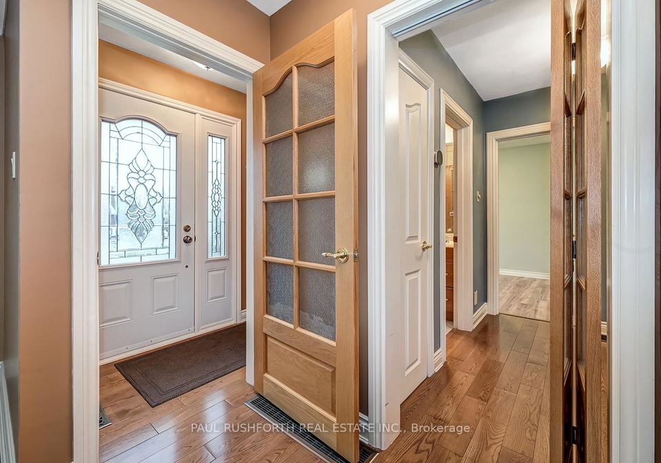 6-roundhay-drive-ottawa-ontario-x12574502