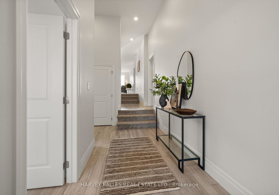 12-allen-street-prince-edward-county-ontario-x12574772