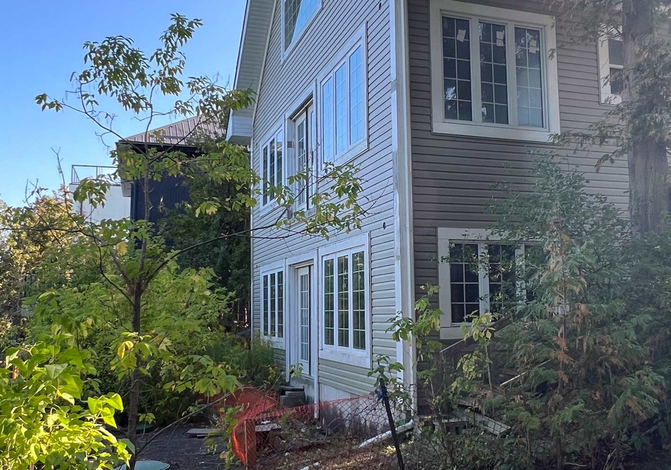 5427-young-street-hamilton-township-ontario-x12574854