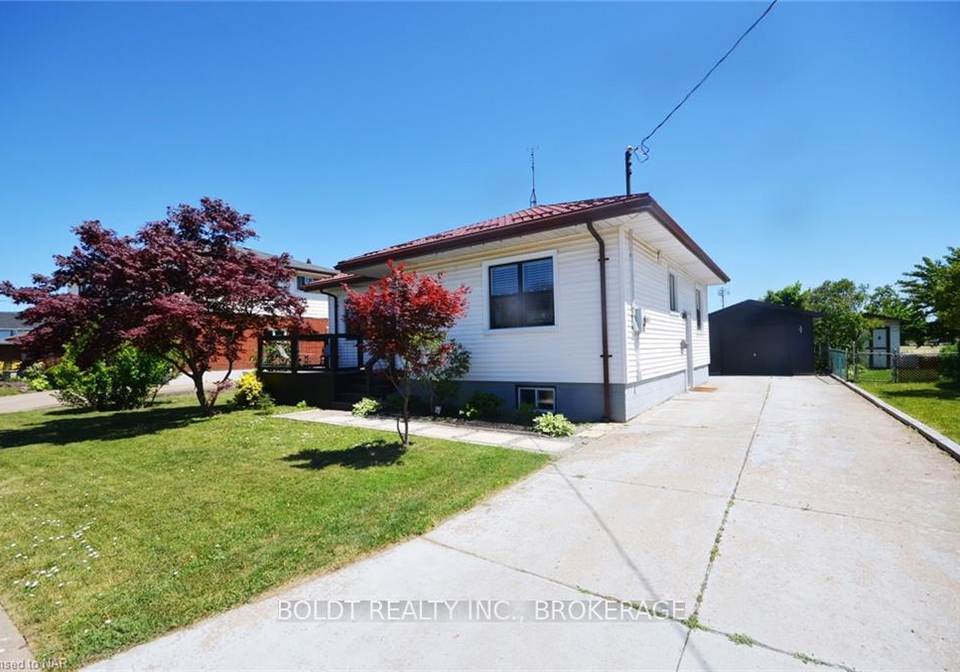 18-myrtle-avenue-st-catharines-ontario-x12575360