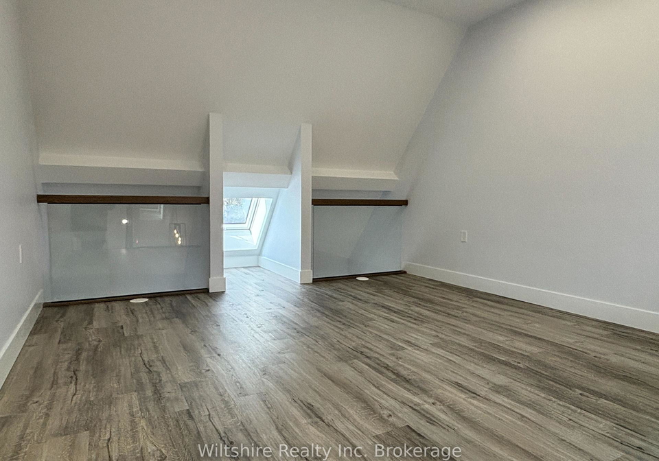 1glendale-drive-tillsonburg-ontario-x12575388