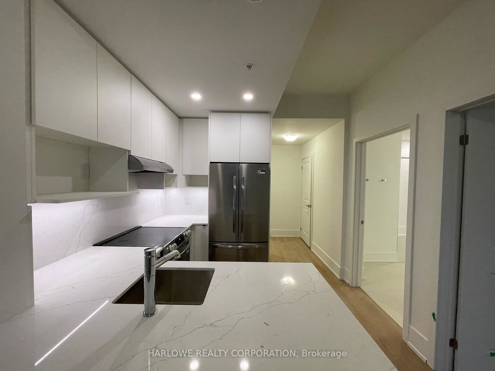 206-king-street-w-hamilton-ontario-x12575408