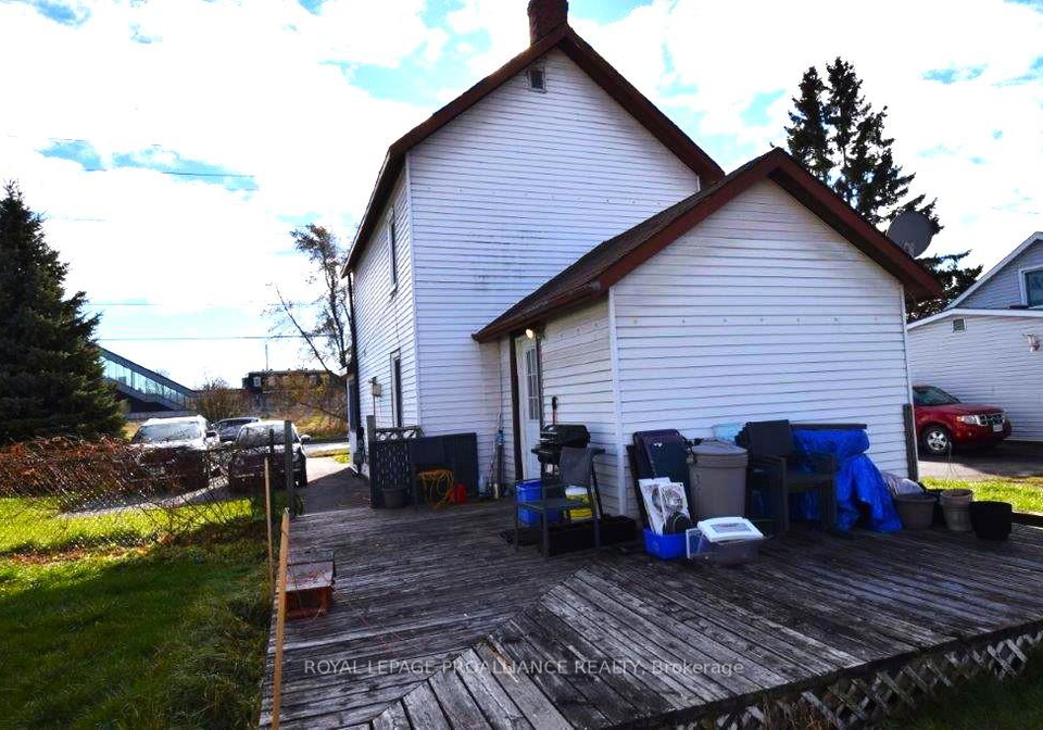 206-college-street-e-belleville-ontario-x12575614