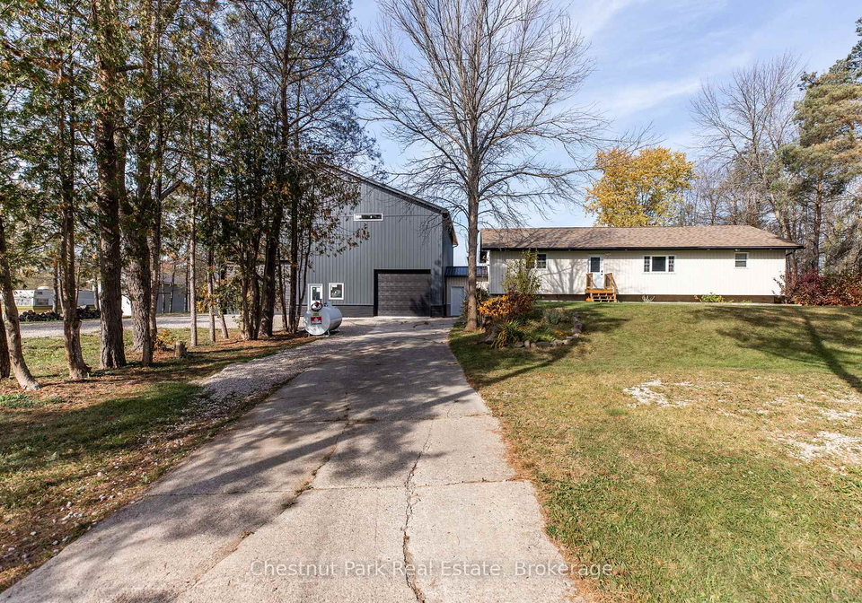 9-maple-drive-northern-bruce-peninsula-ontario-x12575788