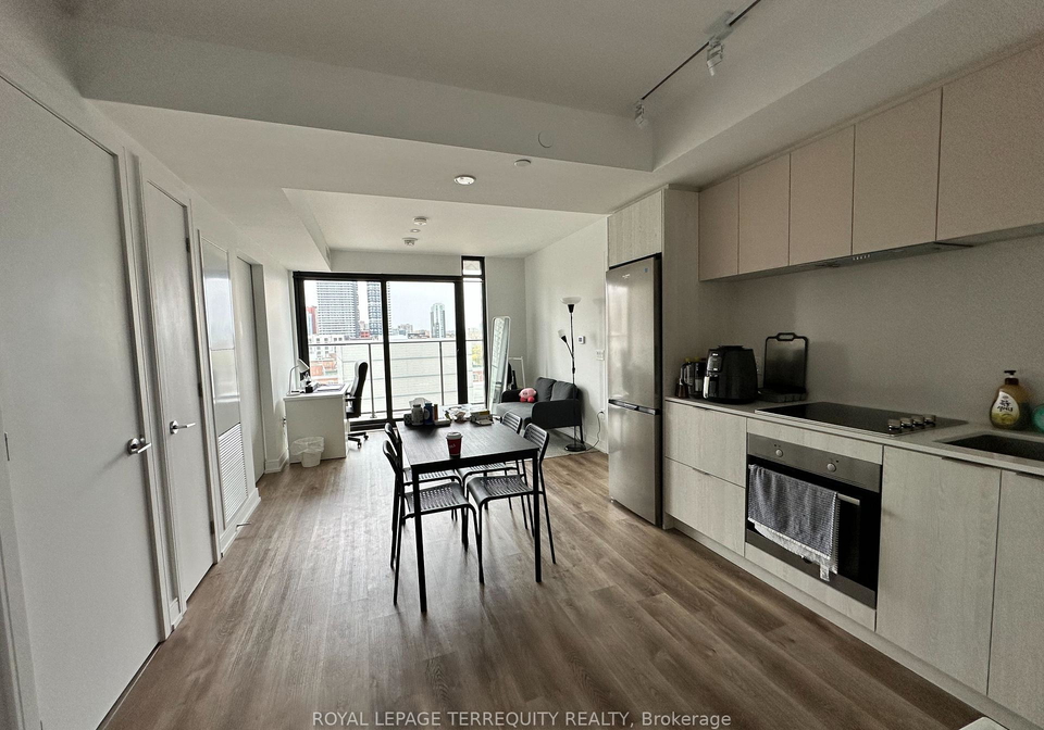 1-jarvis-street-hamilton-ontario-x12575812