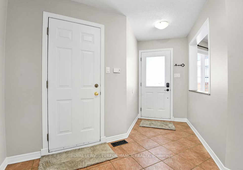 15-fanterra-way-ottawa-ontario-x12575846