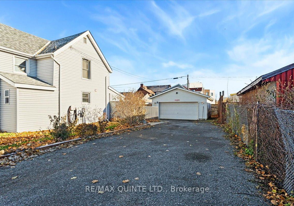 15-gordon-avenue-belleville-ontario-x12576010