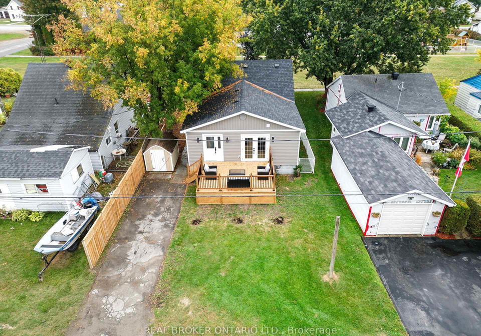 25-roosevelt-drive-smiths-falls-ontario-x12576308