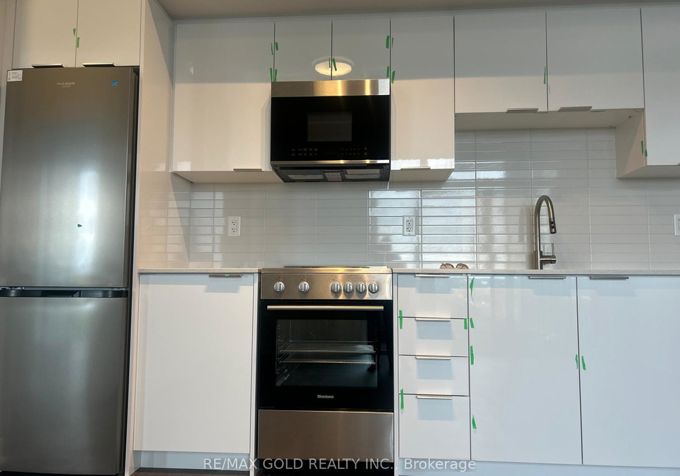 25-wellington-street-kitchener-ontario-x12576882