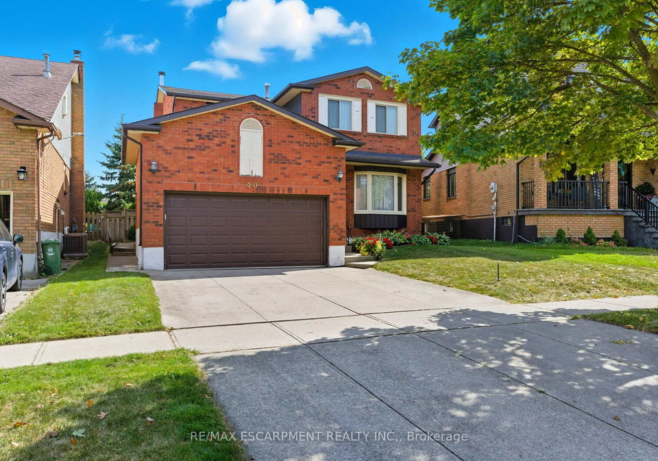 40-gatestone-drive-hamilton-ontario-x12577096