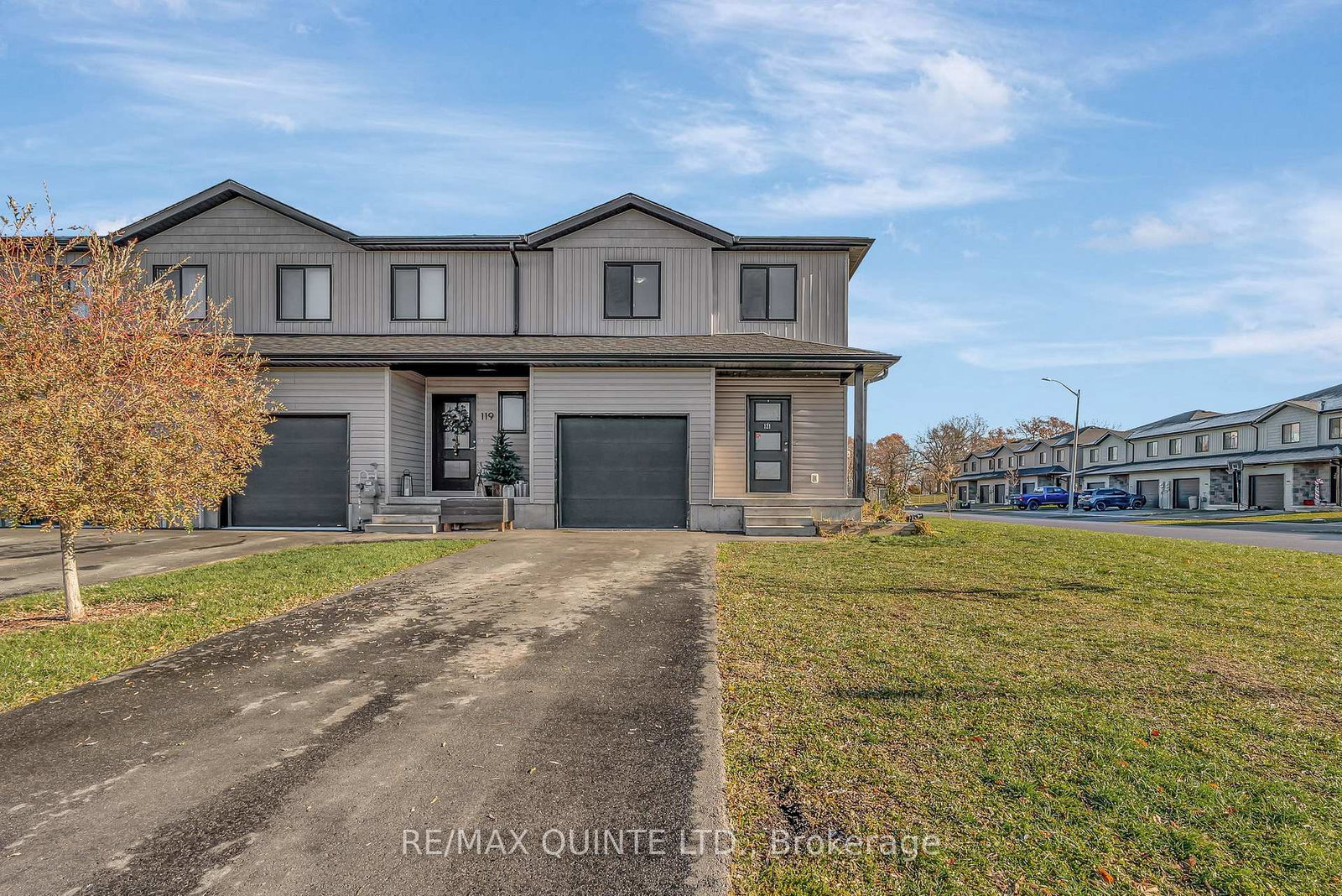 121-kanvers-way-greater-napanee-ontario-x12577548