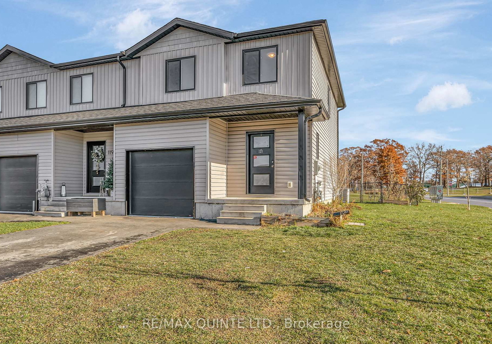 121-kanvers-way-greater-napanee-ontario-x12577548