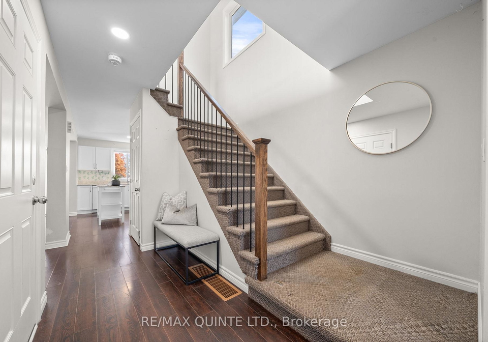 121-kanvers-way-greater-napanee-ontario-x12577548