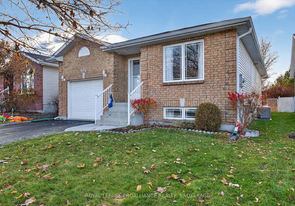 690-roosevelt-drive-kingston-ontario-x12577652