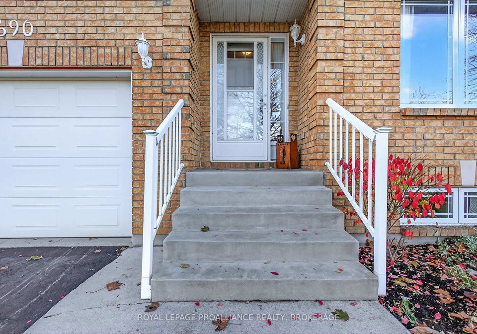690-roosevelt-drive-kingston-ontario-x12577652