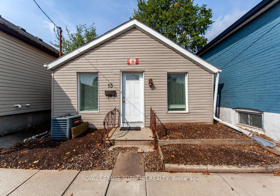13-robins-avenue-hamilton-ontario-x12577862