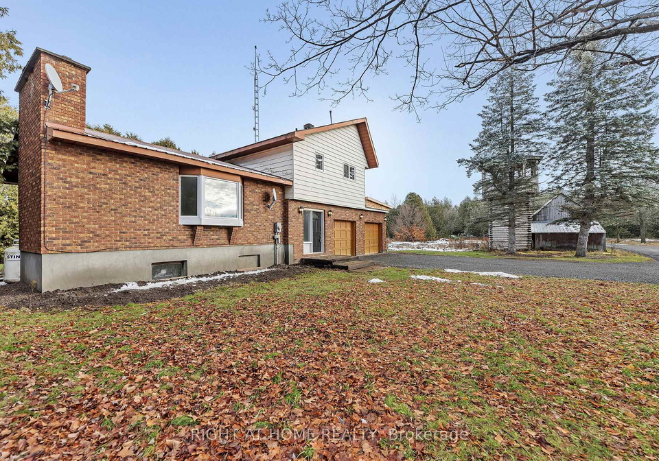 1864-manotick-station-road-ottawa-ontario-x12577938