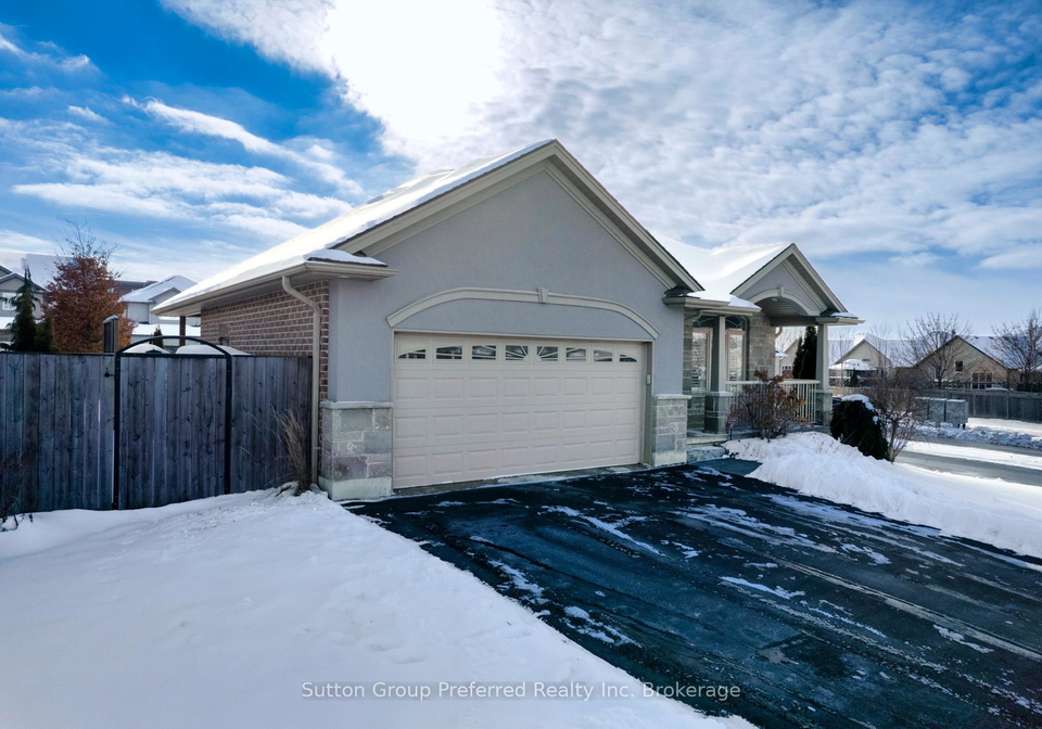 820-ridgewood-drive-woodstock-ontario-x12577950