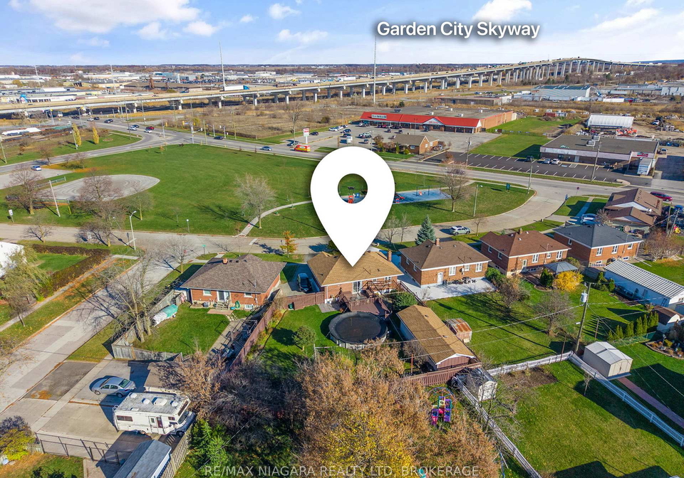 9-mcphail-crescent-st-catharines-ontario-x12578304
