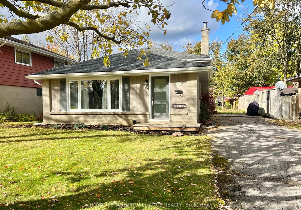 16-lee-avenue-belleville-ontario-x12578642