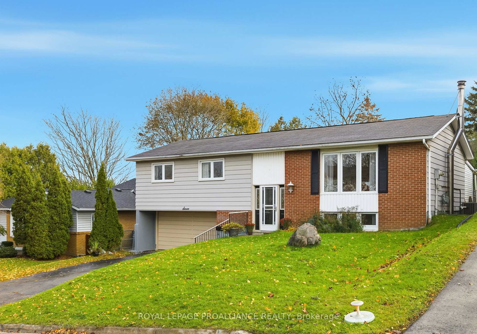 7-centennial-drive-port-hope-ontario-x12578744