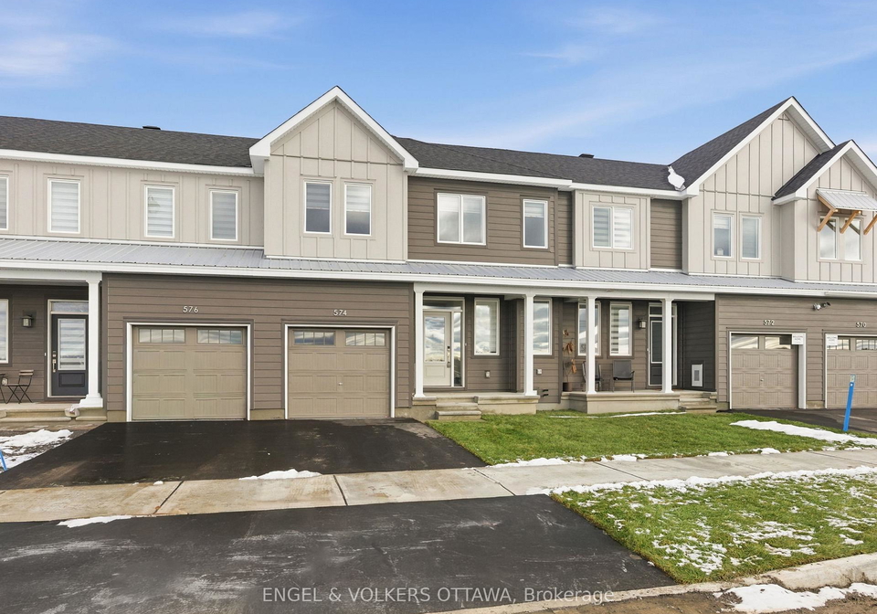 574-oldenburg-avenue-ottawa-ontario-x12578876