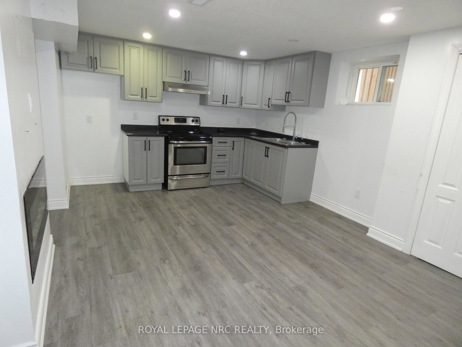 7857-sassafras-trail-niagara-falls-ontario-x12578994