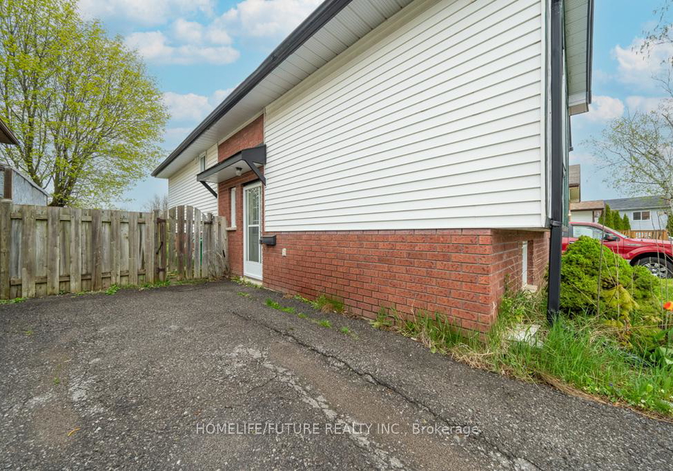 453-crystal-drive-peterborough-ontario-x12579216