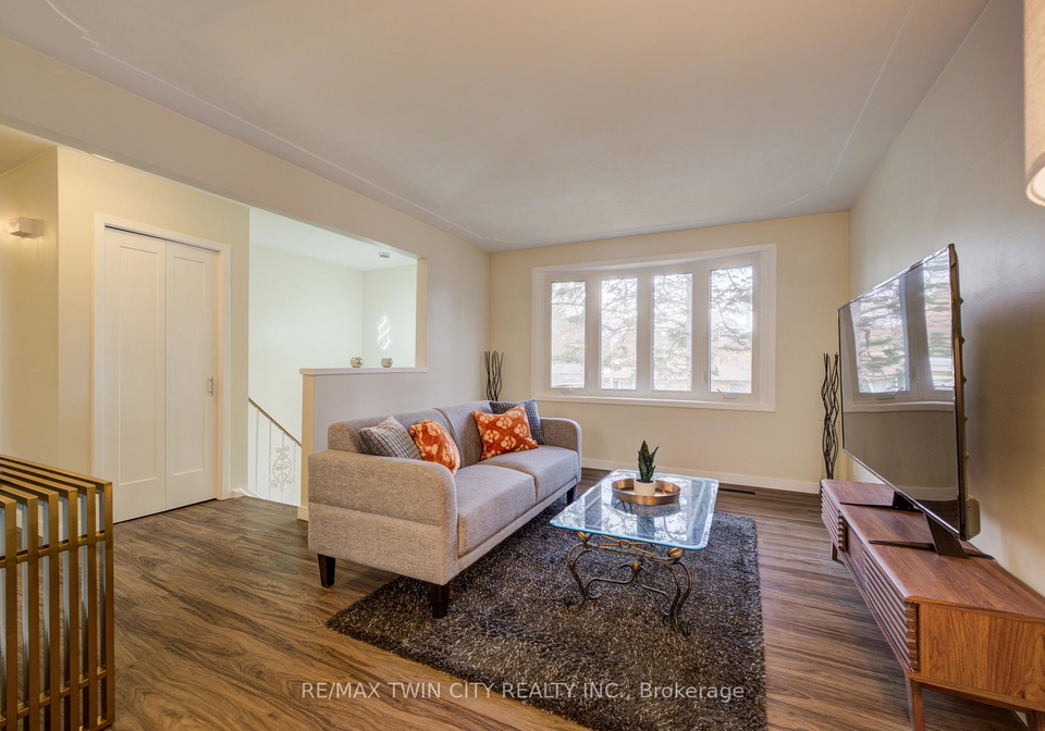 48-mark-crescent-cambridge-ontario-x12579684
