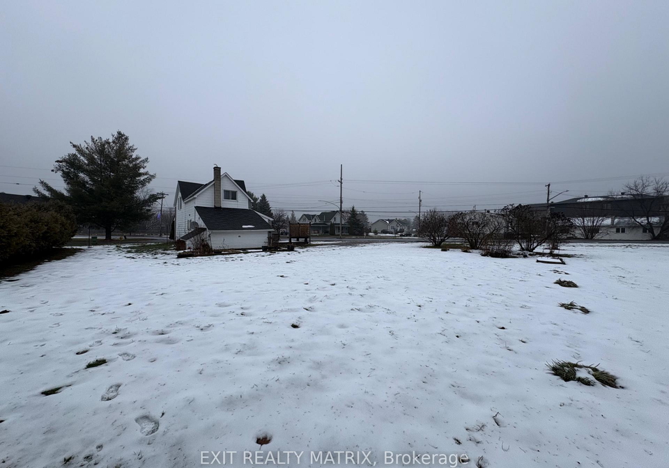 1-herbert-street-the-nation-ontario-x12580444