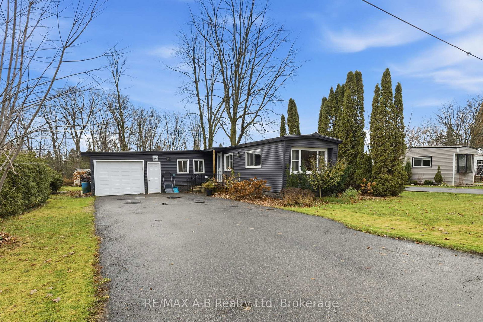 191-cedar-road-perth-east-ontario-x12580870
