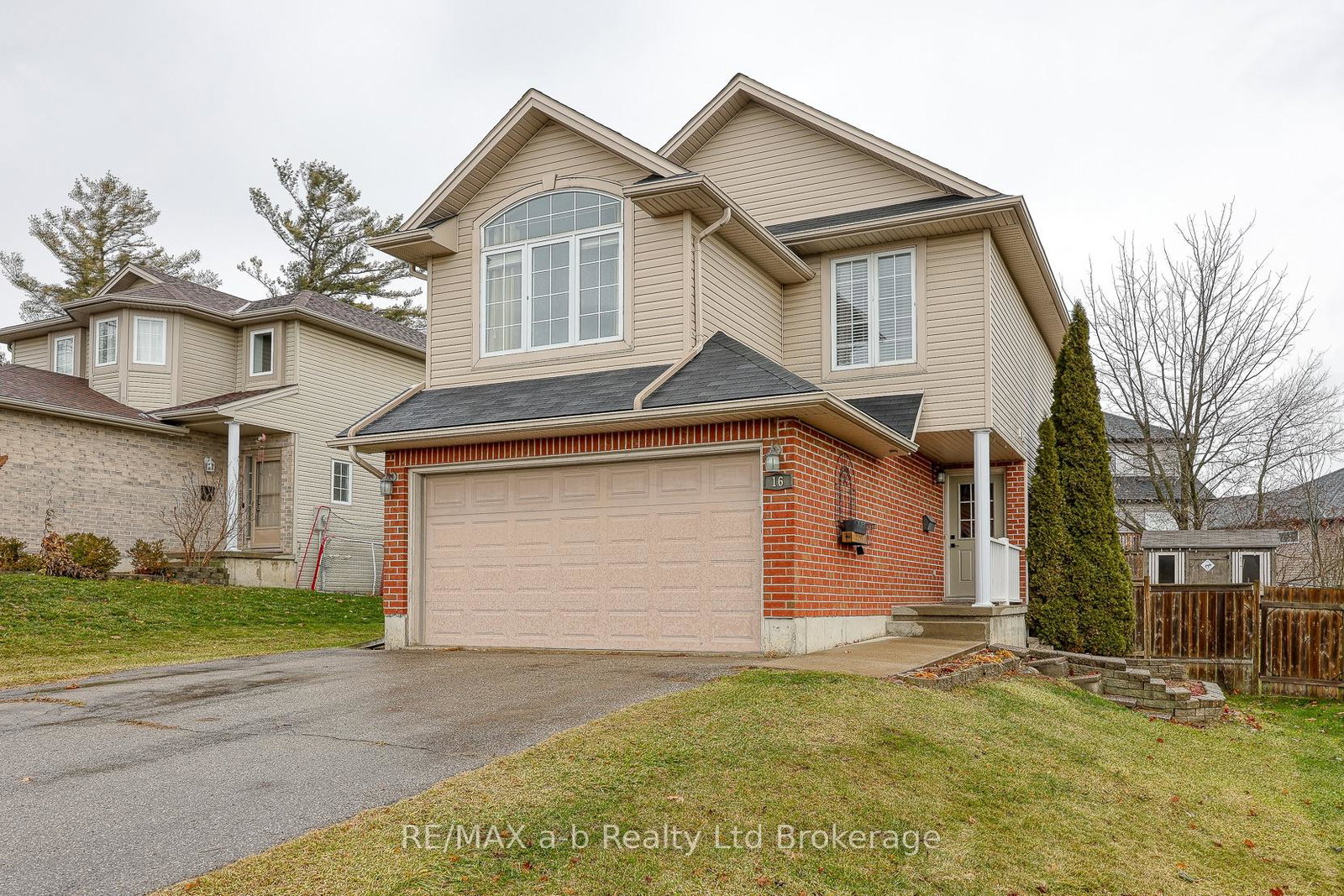 16-hillside-road-ingersoll-ontario-x12581000