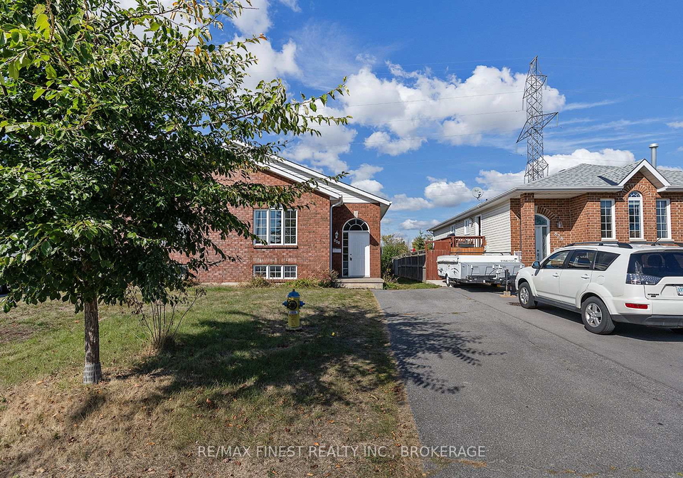 830-peachwood-street-kingston-ontario-x12581378